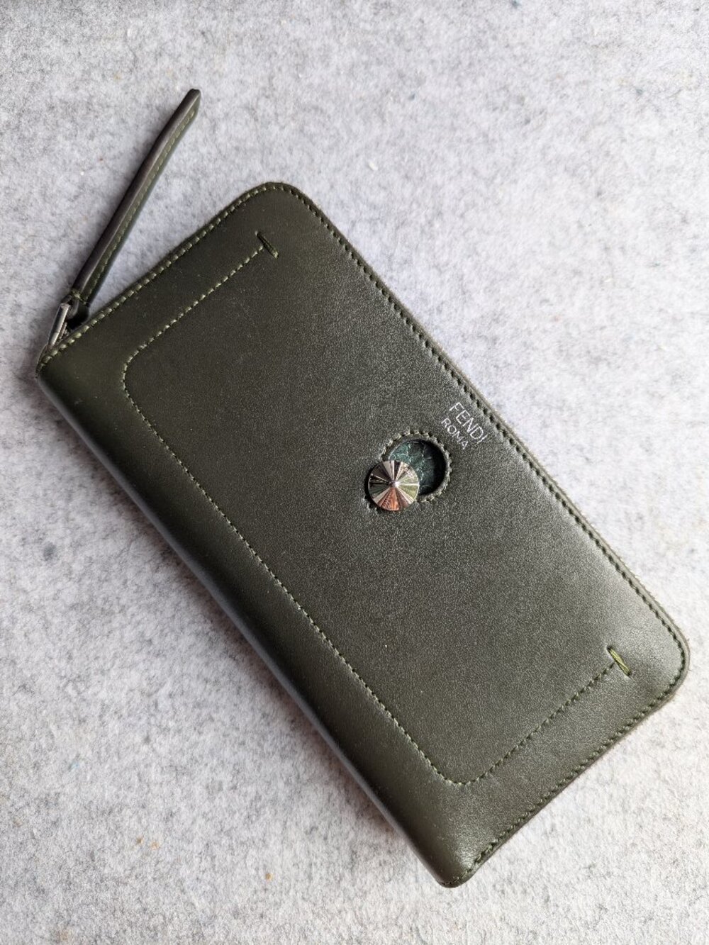 Fendi Original Zipper Wallet with Detachable Snake Skin Card Holder